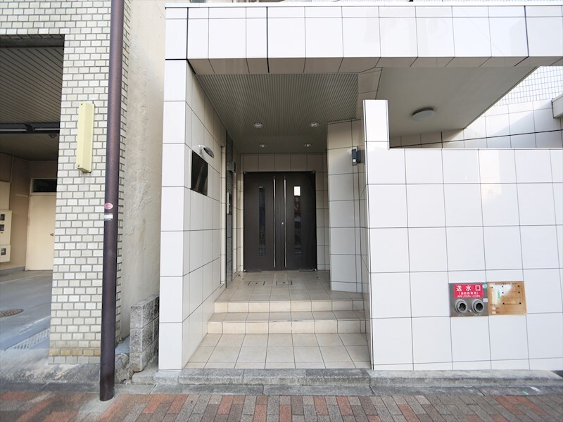 物件内観写真25　(エントランス　オートロック完備)