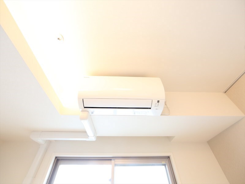 物件内観写真18　(エアコン完備)