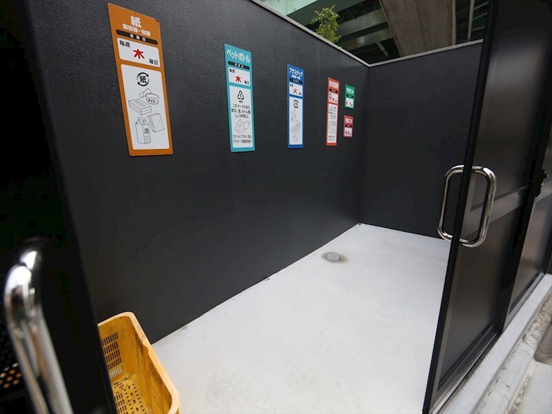 物件内観写真27　(敷地内ゴミ捨て場)