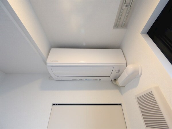 その他設備(各部屋にエアコン完備)