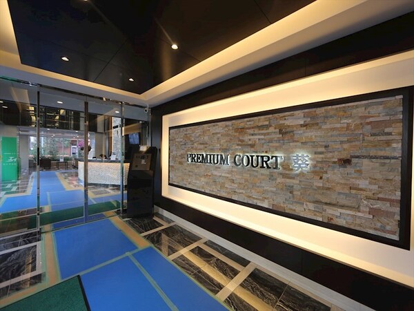 エントランス(エントランス　オートロック　宅配ＢＯＸ　防犯カメラ)