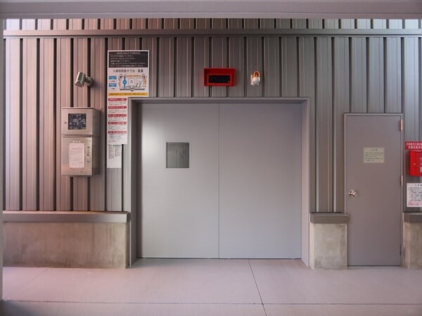 駐車場(タワー式駐車場)