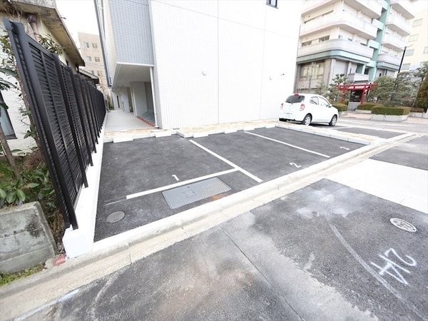 駐車場(敷地内平面駐車場)