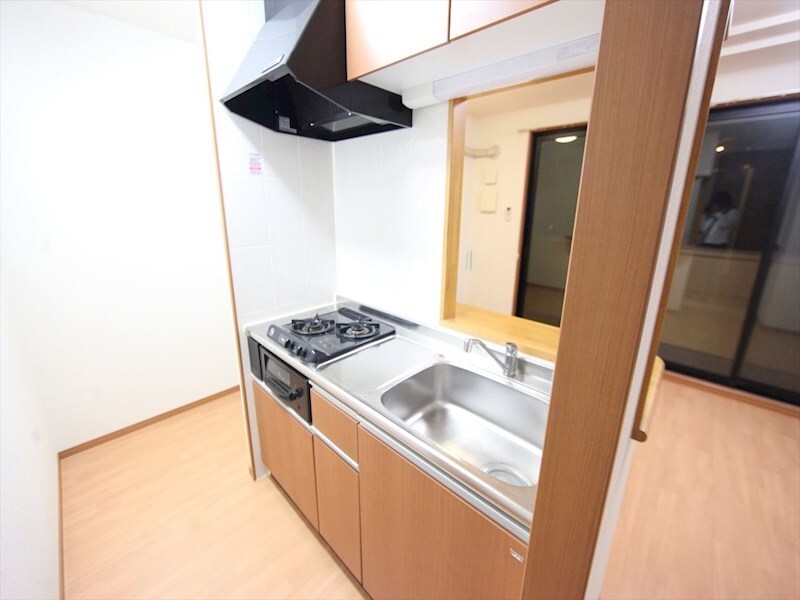 物件内観写真7　(カウンターキッチン（ガス2口コンログリル付）)