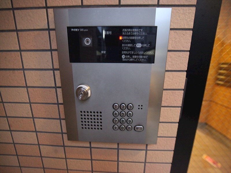 物件内観写真30　(オートロック完備)