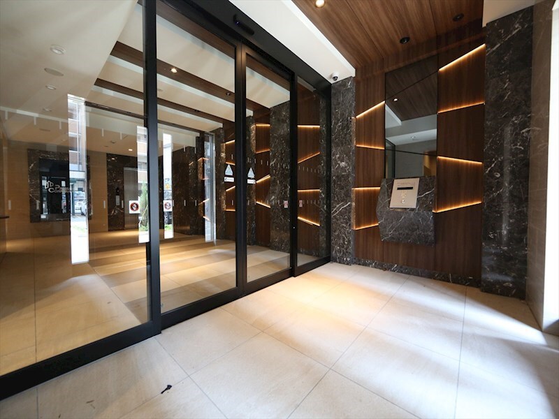 物件内観写真29　(エントランス　オートロック　宅配ＢＯＸ　防犯カメラ)