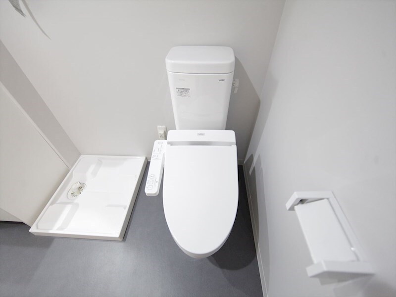 物件内観写真5　(温水洗浄暖房便座付トイレ)