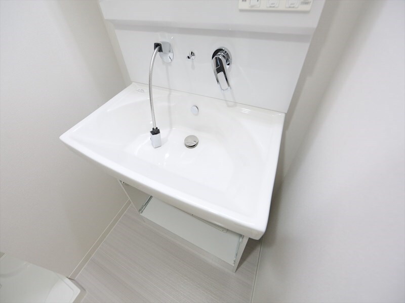 物件内観写真29　(独立洗面台（シャンプードレッサー付）)