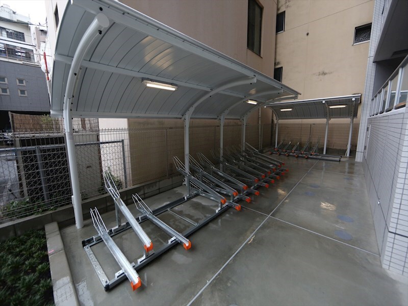 物件内観写真33　(屋根付き駐輪場)