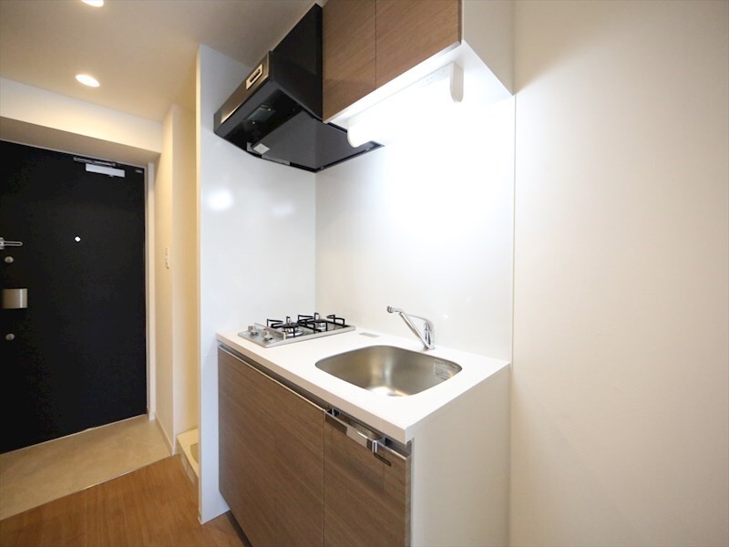 物件内観写真23　(システムキッチン（ガス2口コンロ付）)