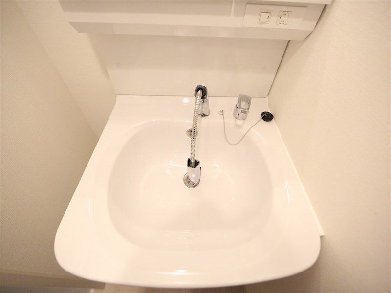 物件内観写真25　(独立洗面台（シャンプードレッサー付）)