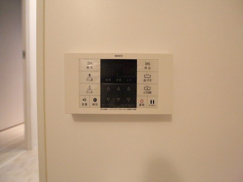 物件内観写真12　(給湯設備　追い焚き・オートバス機能完備)