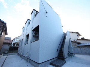 プレンフルIII外観写真