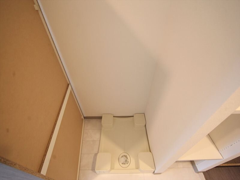 物件内観写真18　(室内洗濯機置き場)