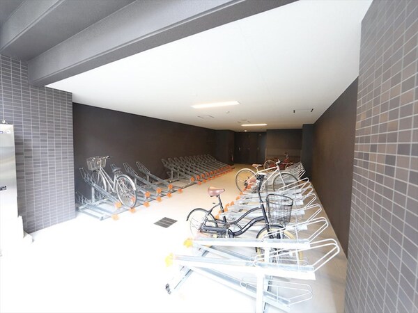 その他共有部分(屋根付き駐輪場)