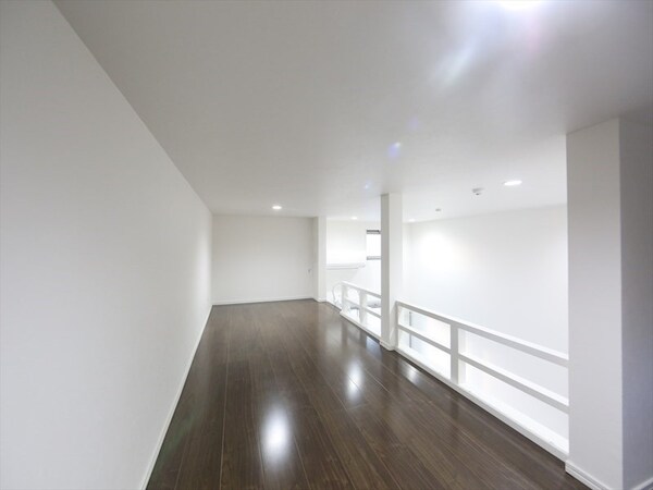 その他部屋・スペース(ロフト5.4帖（収納としても寝室としても使えます）)