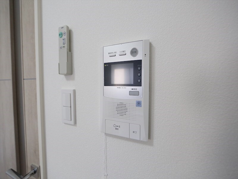 物件内観写真11　(ＴＶモニター付インターホン)