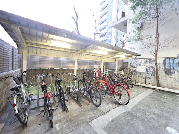 その他共有部分(屋根付き駐輪場)