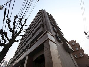 グランシャリオ覚王山外観写真