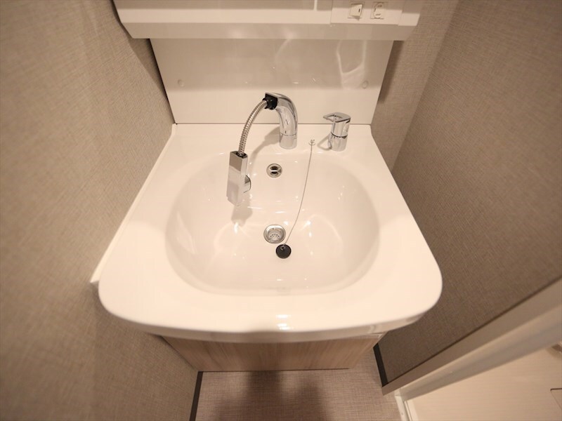 物件内観写真26　(独立洗面台（シャンプードレッサー付）)