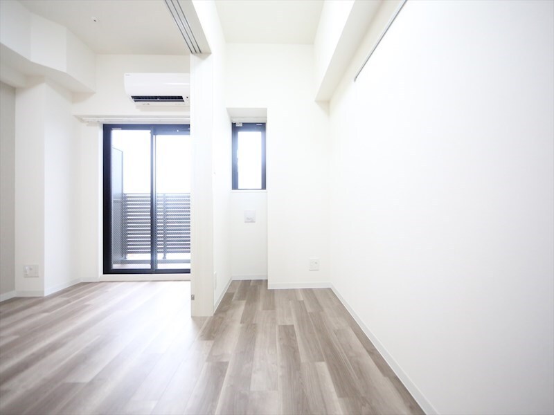 物件内観写真27　(ＤＫ6.6帖　洋室3.7帖　エアコン完備　バルコニー)