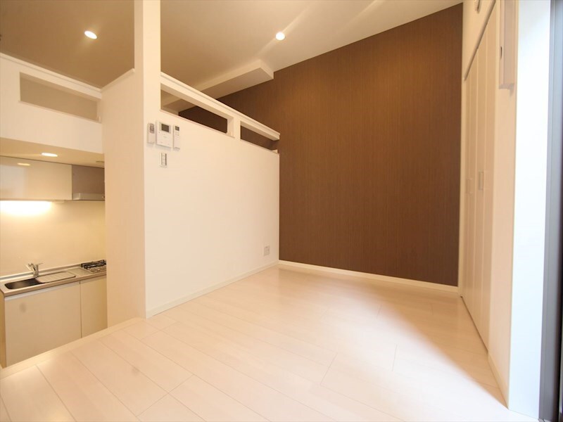 物件内観写真14　(洋室6.2帖　ロフト6.1帖（収納にも寝室にも使えます）)