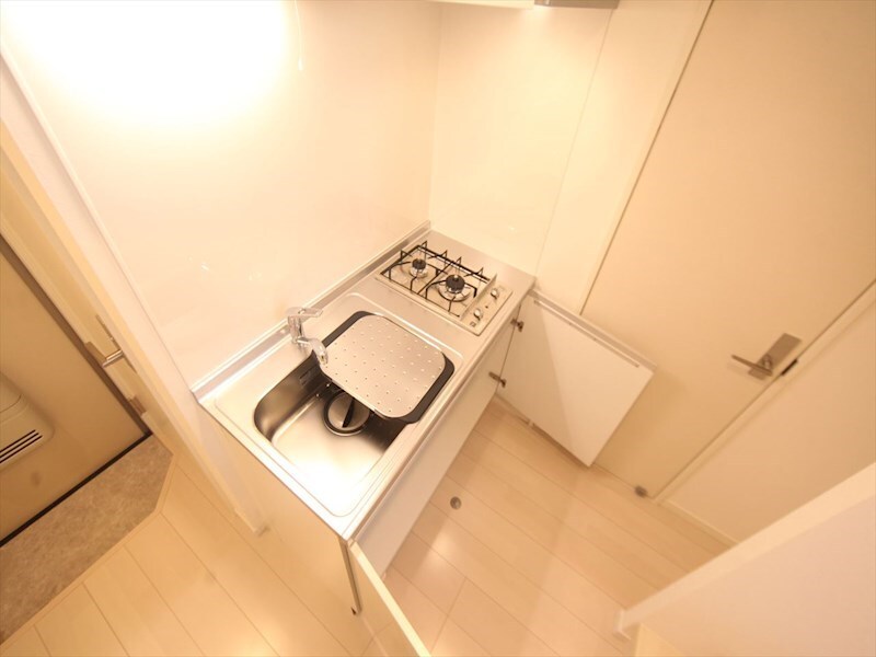 物件内観写真26　(システムキッチン（ガス2口コンロ付）)