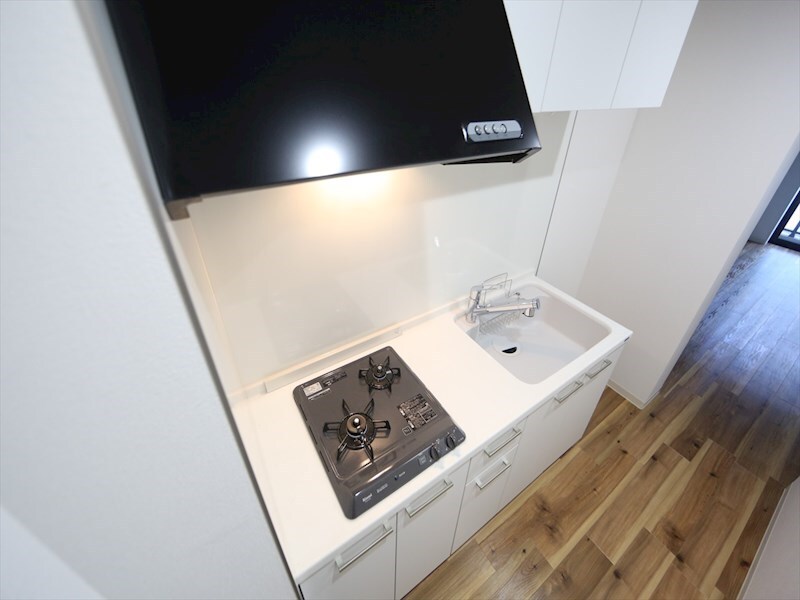 物件内観写真26　(システムキッチン（ガス2口コンロ付）)