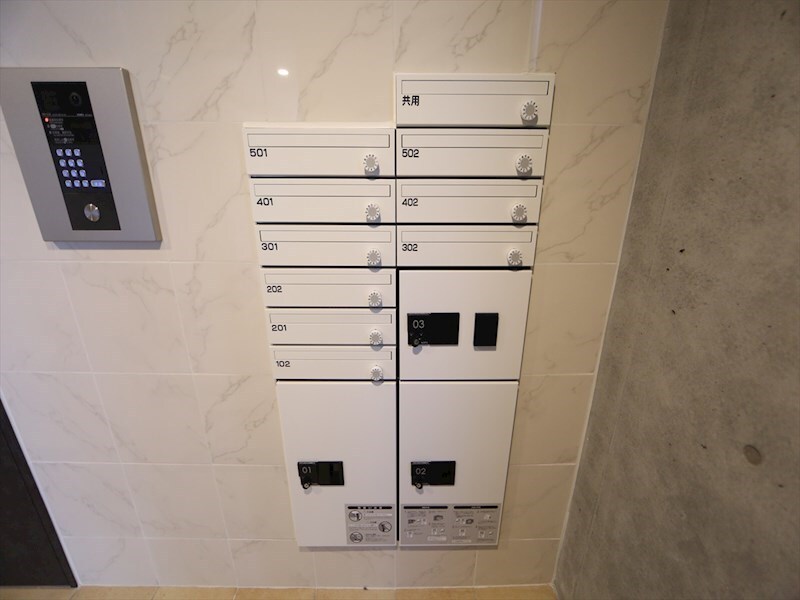 物件内観写真33　(宅配ＢＯＸ完備)