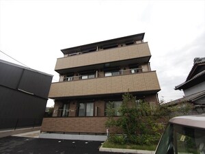 グランドメゾン新守山外観写真