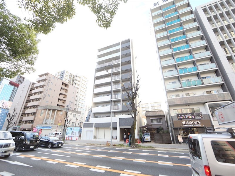Ｔｈｅ　Ｆｉｒｓｔ　Ｏｎｅ金山