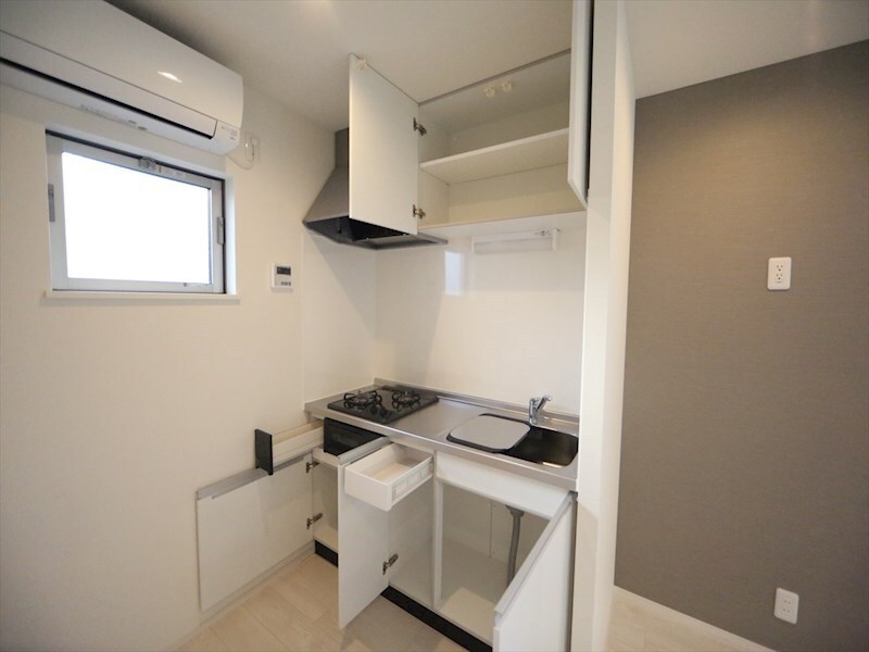 物件内観写真7　(システムキッチン（ガス2口コンログリル付）)