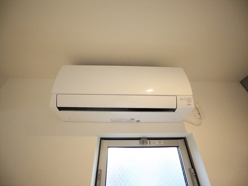 物件内観写真21　(各部屋にエアコン完備)