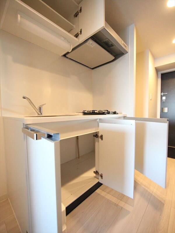 物件内観写真18　(システムキッチン（ガス2口コンロ）)