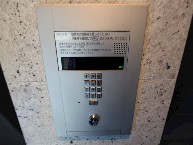 物件内観写真30　(エントランス　オートロック)