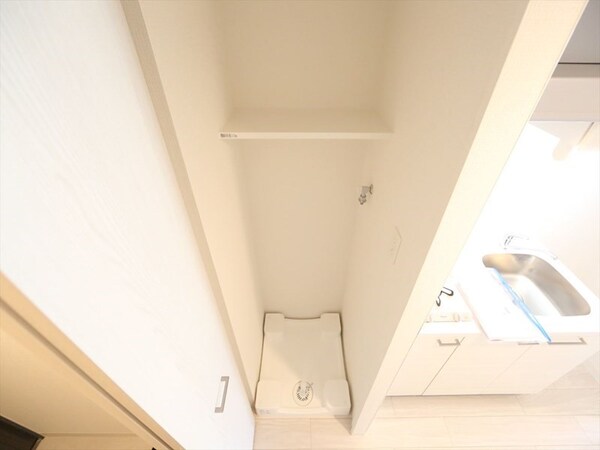 その他設備(室内洗濯機置き場)