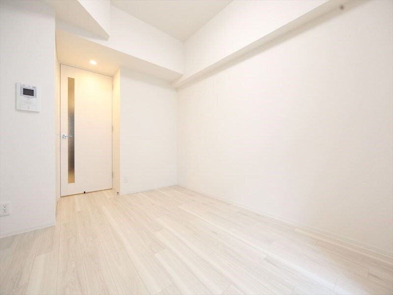 物件内観写真23　(洋室6.9帖　クローゼット付（収納充実してます）)