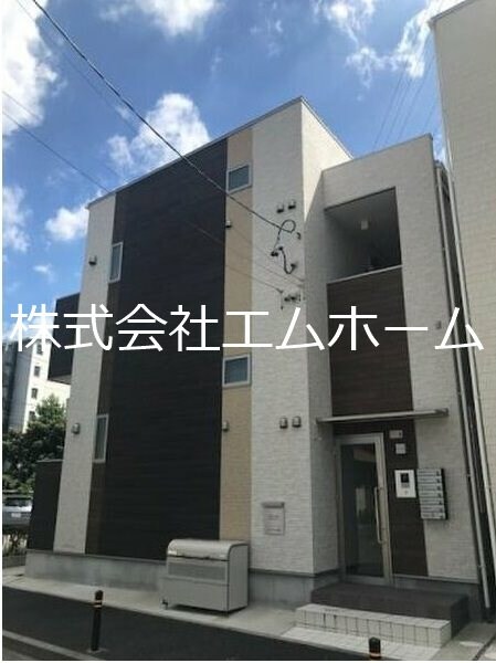 物件外観写真1　(外観　デザイナーズ　光インターネット無料)