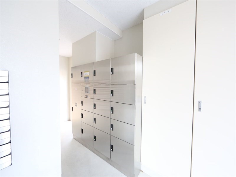 物件内観写真28　(宅配ＢＯＸ完備)