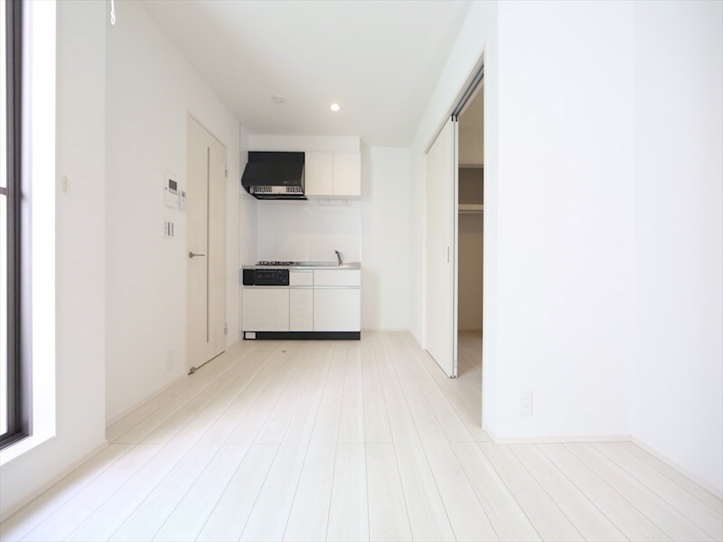 物件内観写真14　(ＬＤＫ8.5帖　システムキッチン　エアコン完備　同仕様写真)