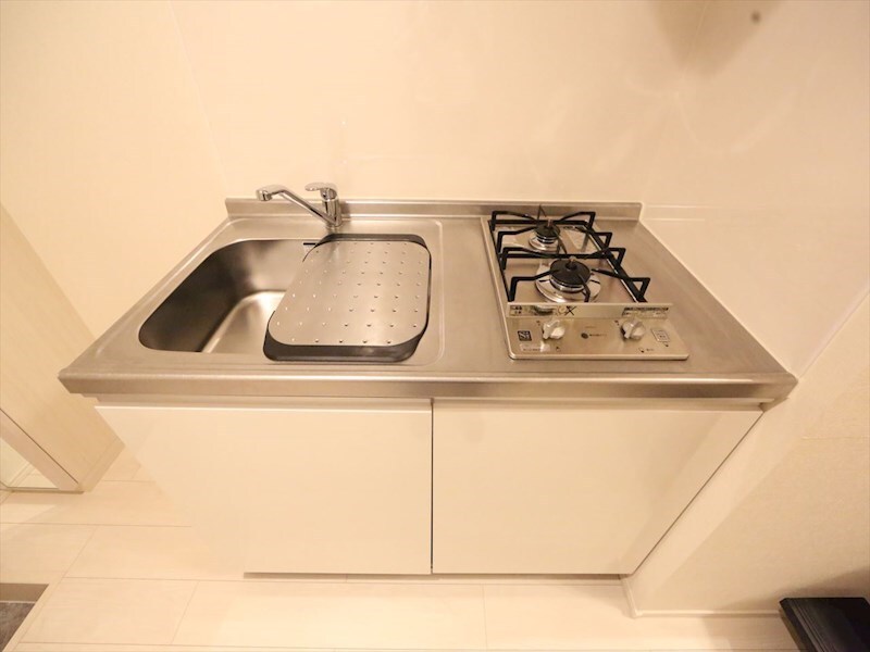物件内観写真30　(システムキッチン（ガス2口コンロ付）)