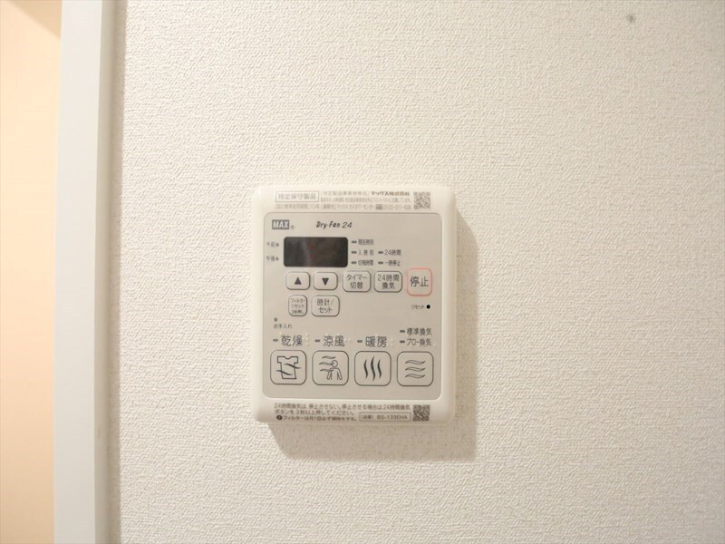 物件内観写真12　(浴室暖房乾燥機付き)