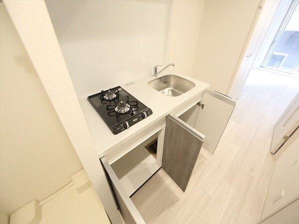 キッチン(システムキッチン（ガス2口コンロ付）)