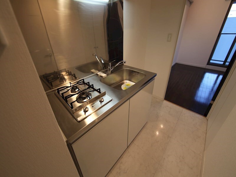 物件内観写真7　(システムキッチン（ガス2口コンロ付）)