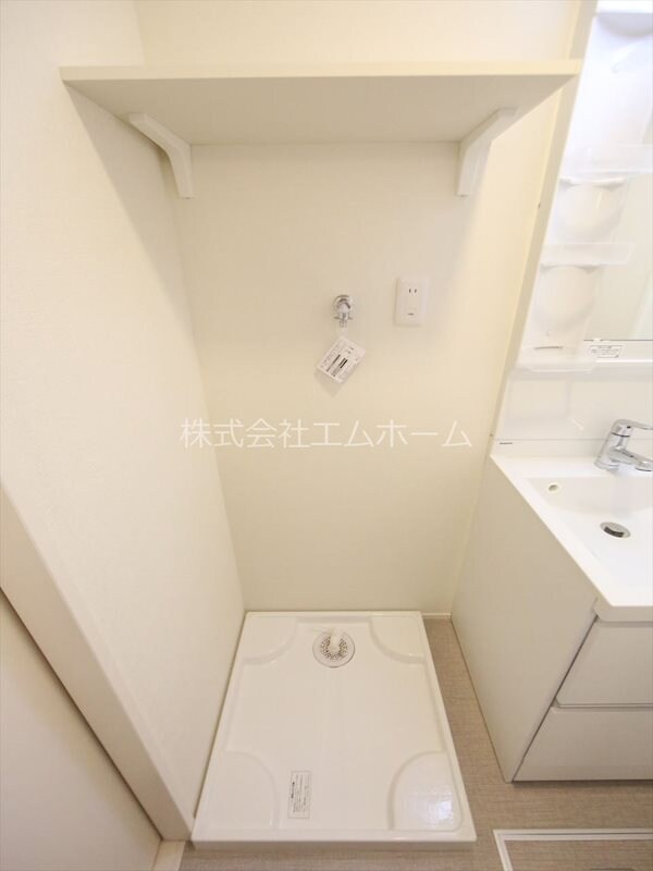 洗面所(脱衣所　室内洗濯機置き場)