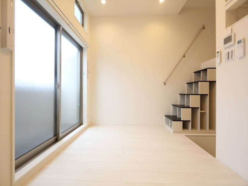 物件内観写真14　(洋室6帖　ロフト6.3帖（収納にも使えます）　同仕様写真)