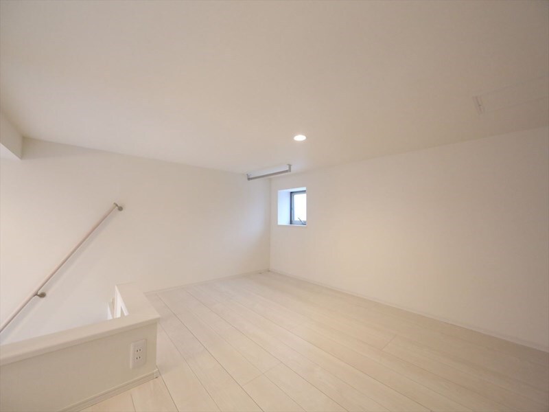 物件内観写真19　(ロフト6.3帖（収納にも寝室にも使えます）　同仕様写真)