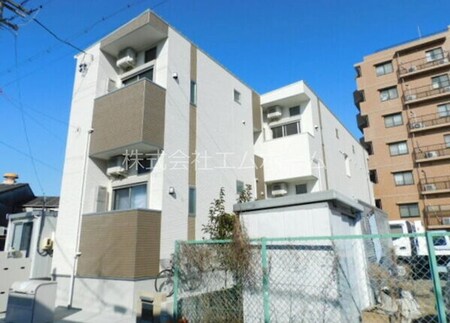 Ｃｌａｓｓｙ ｇａｒｄｅｎ歌里（クラッシーガーデンウタサト）外観写真
