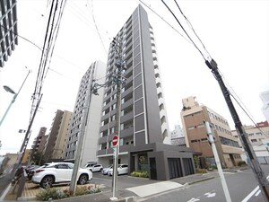 ラトゥール代官町WEST外観写真