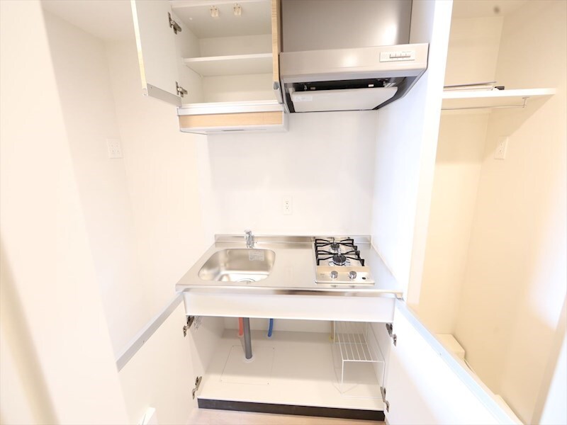 物件内観写真25　(システムキッチン（ガス2口コンロ付）)